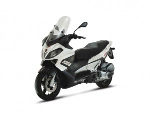 Aprilia SR Max 125/300