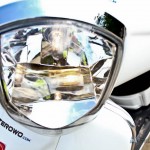 Przednia lampa daje dużo światła. Przednia lampa daje dużo światła.