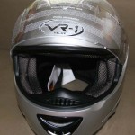 VR-1-Skuterowo-com10 VR-1 TA-2700 to dobry wybór zarówno dla kierowców 50tek, jak i większych maszyn.