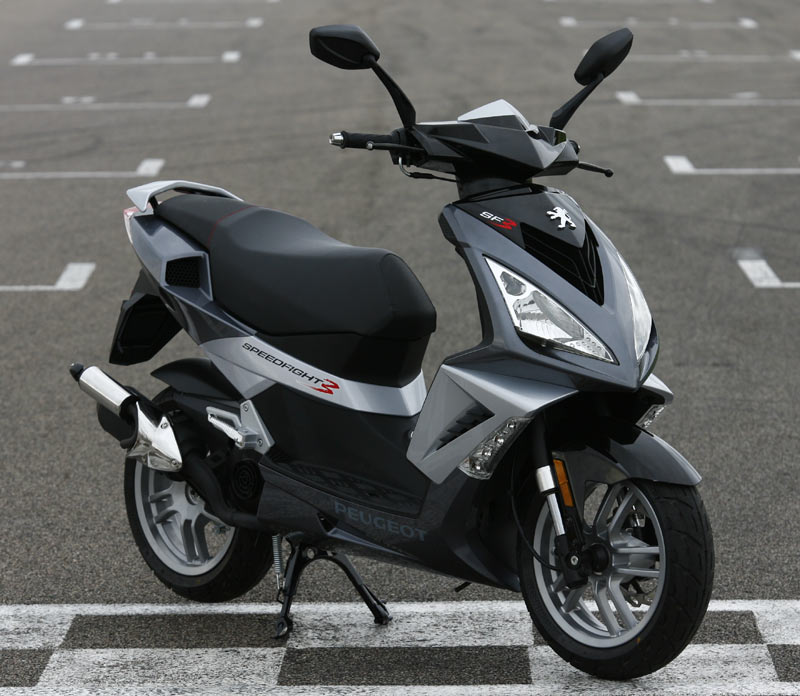 Скутер Peugeot Speedfight 3