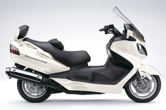 Suzuki Burgman 650: Genialny skuter?