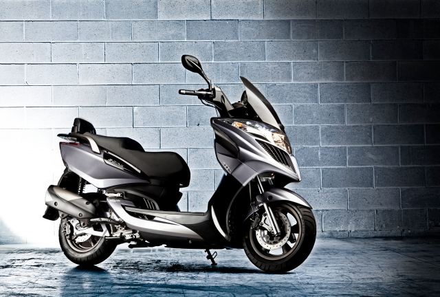 Kymco G Dink: Godny następca?