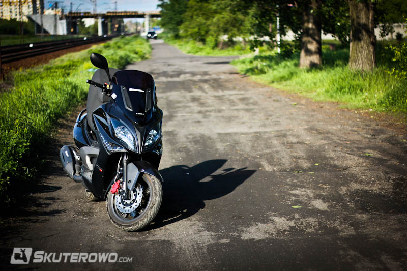 Test Kymco Xciting 500: Miejski sprinter