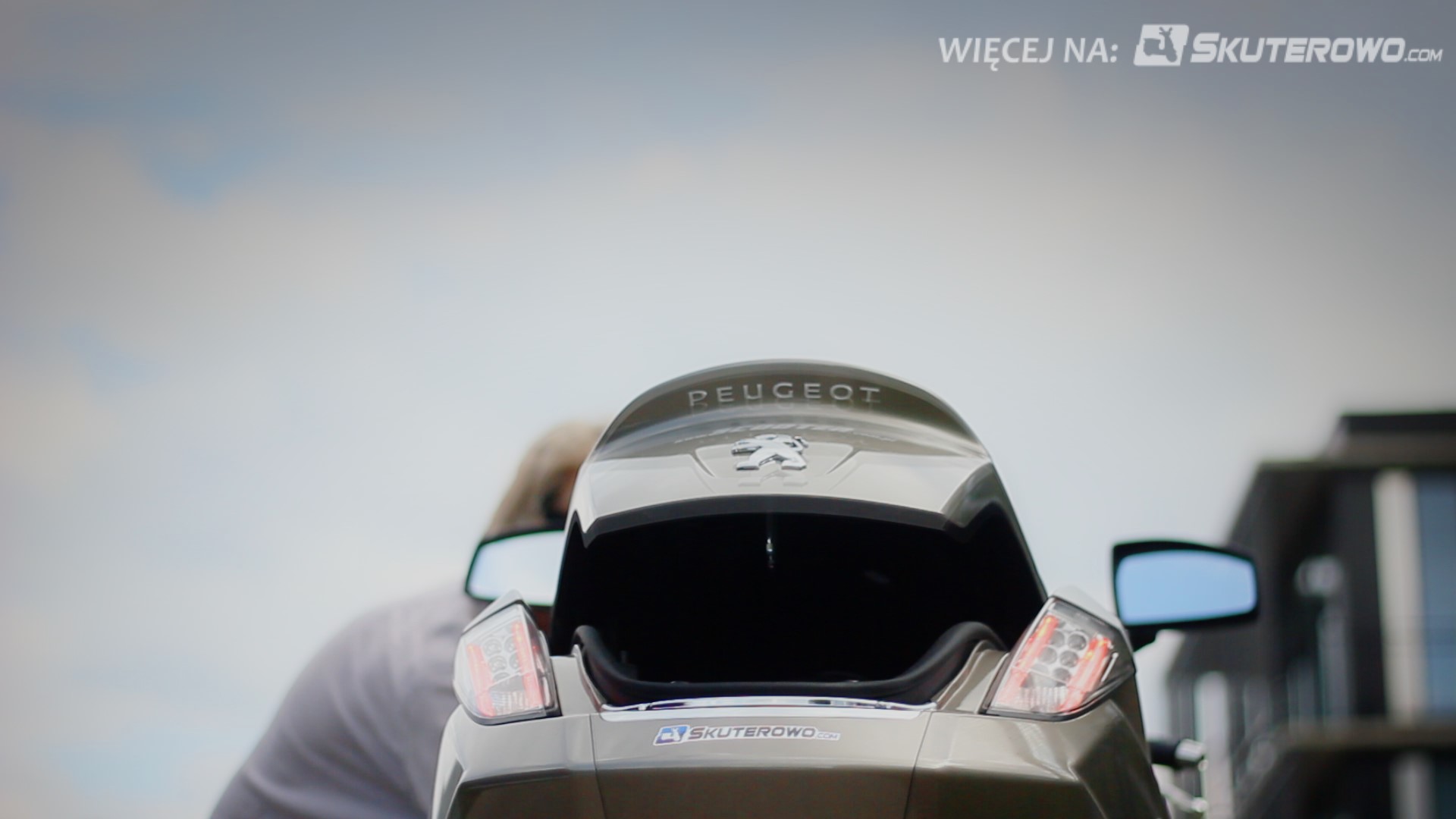 Test Peugeot Satelis 125/300: Uniwersalny Kanapowiec