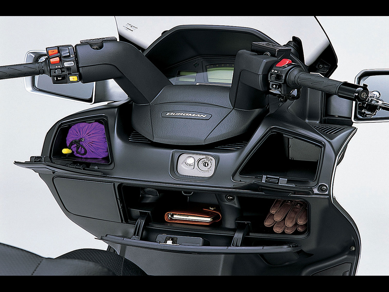 suzuki burgman 650 top case