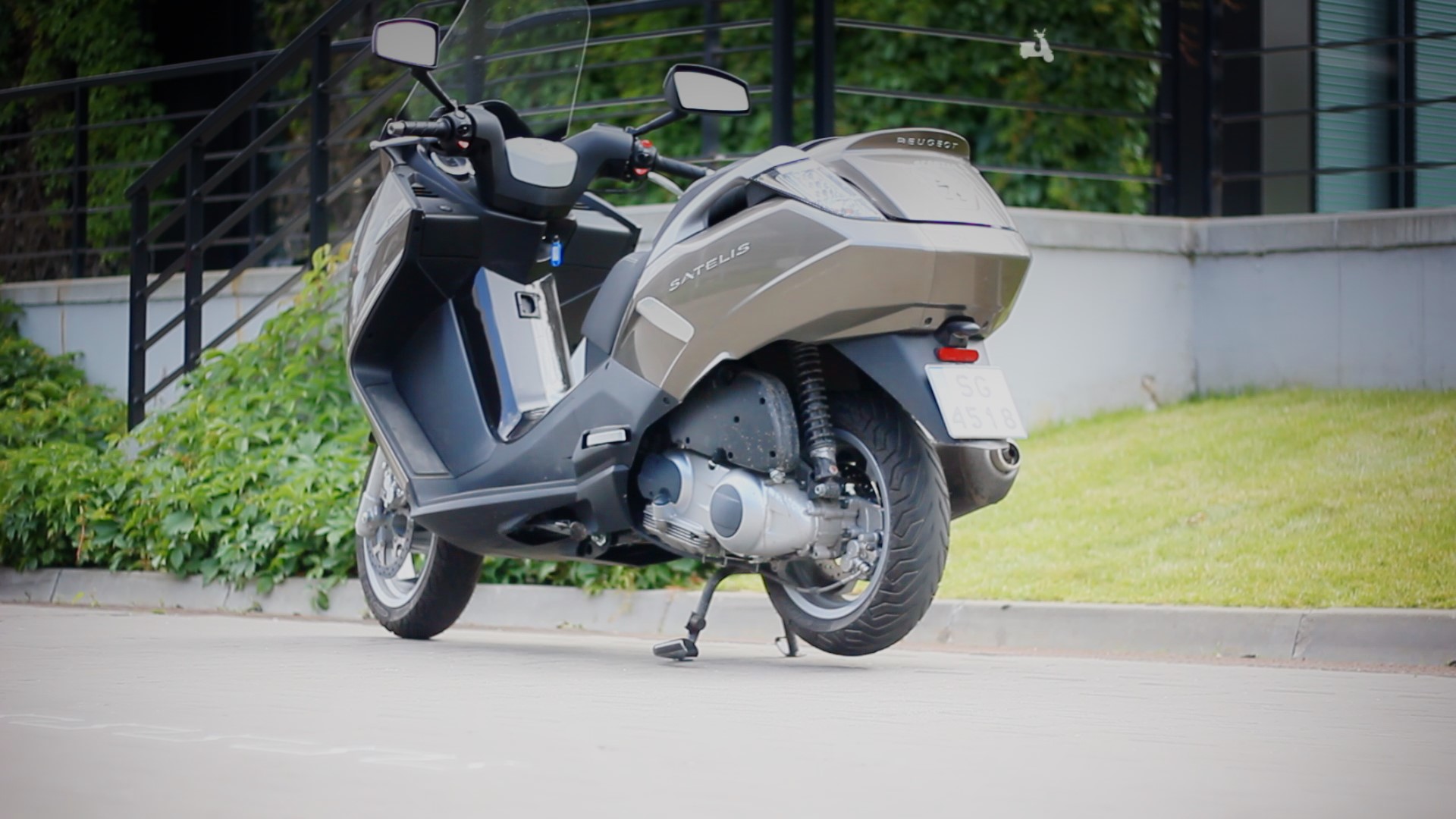 Peugeot Satelis: Zdjęcia i dane techniczne
