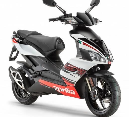 Aprilia SR 50 R Factory i.e.: Zdjęcia i dane techniczne