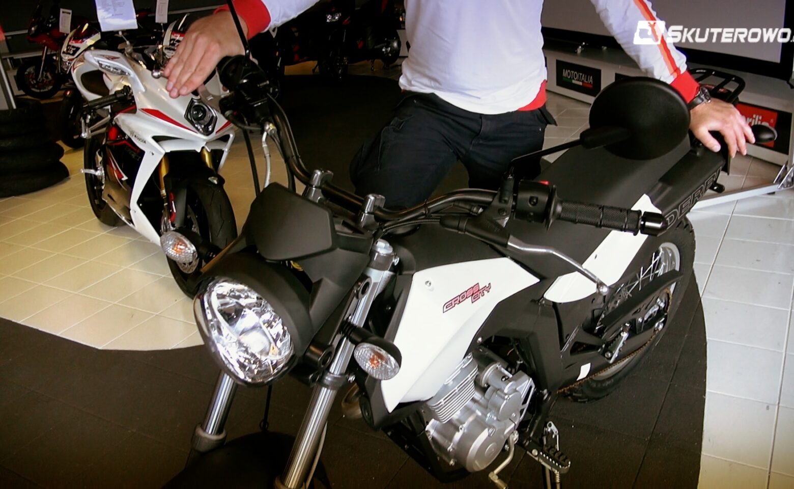 Derbi Cross City 125 (motocykl na prawo jazdy B): Prezentacja