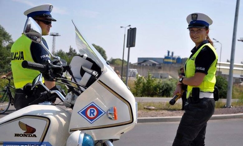 Ostrzeganie przed policją: Nie migaj, bo nie wiesz, kogo ostrzegasz