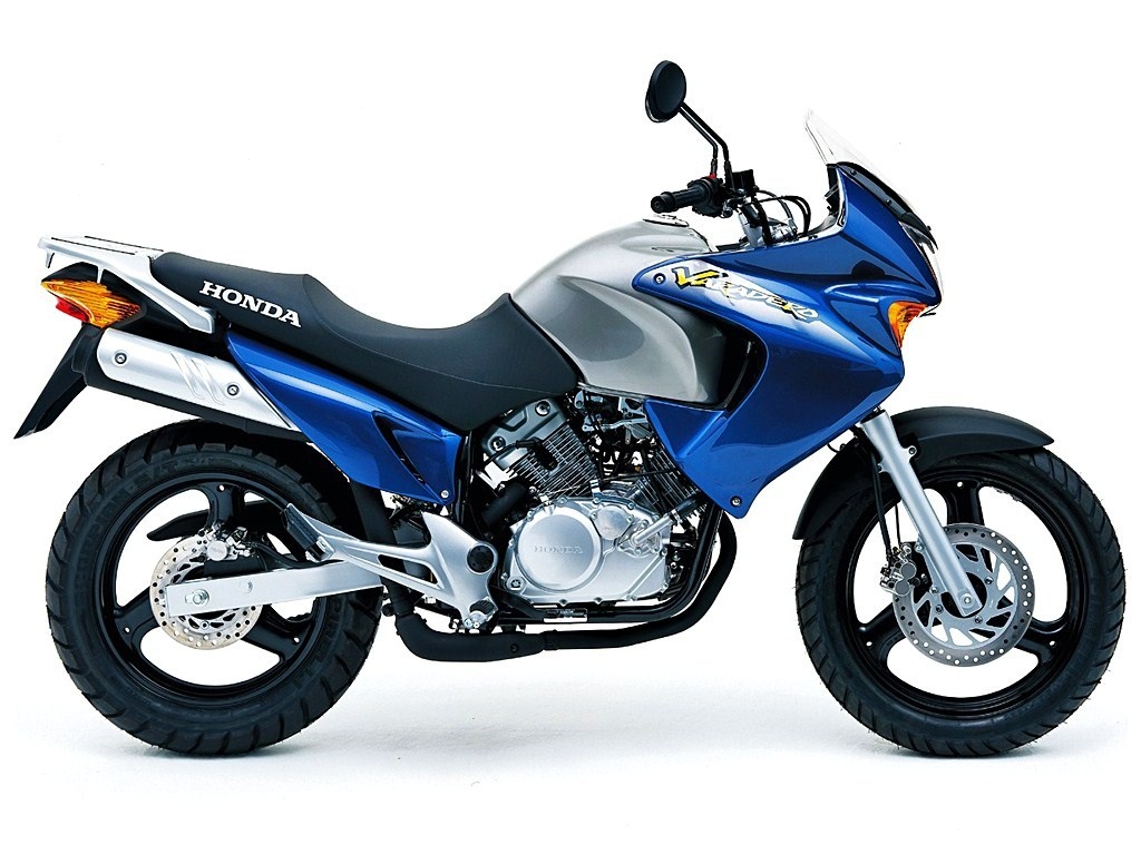 Honda Varadero 125 3 zalety i 3 wady popularnego