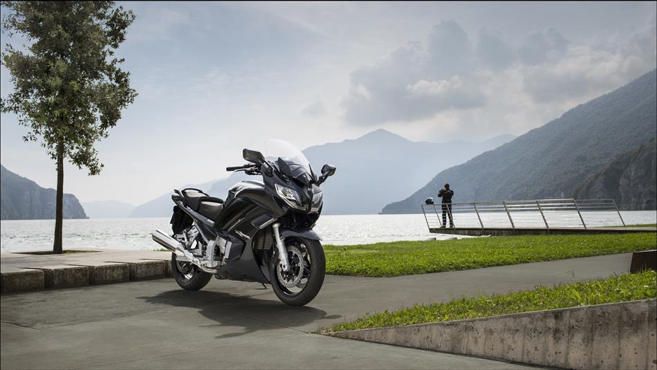 Yamaha FJR1300 A: Zdjęcia, Opis, Cena, Dane techniczne