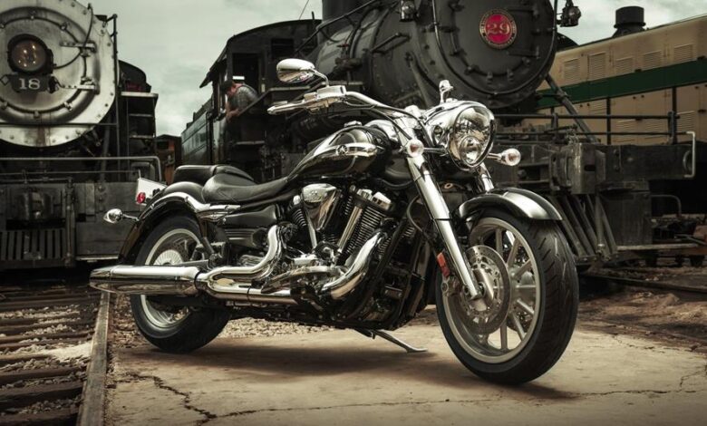 Yamaha XV1900A MIDNIGHT STAR: Zdjęcia, Opis, Cena, Dane techniczne