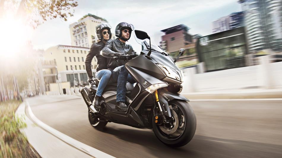 Yamaha TMAX IRON MAX: Zdjęcia, Opis, Cena, Dane techniczne