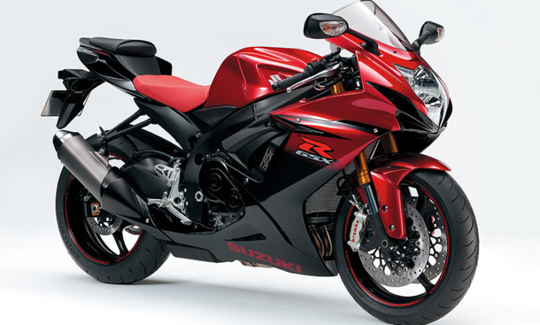 Suzuki GSX-R750: Zdjęcia, Opis, Cena, Dane techniczne