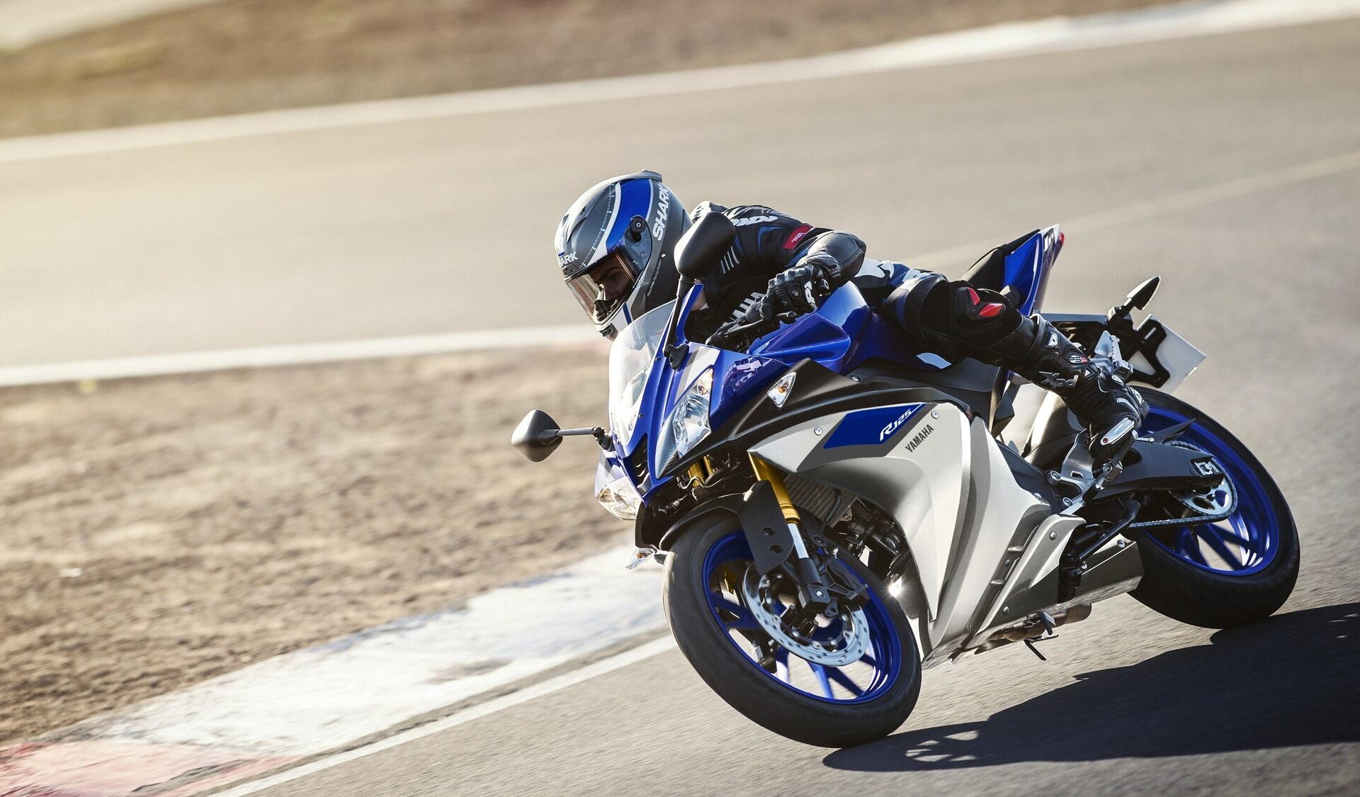Yamaha YZF-R 125 2015 (na prawo jazdy B): Poznaj potwora z bliska