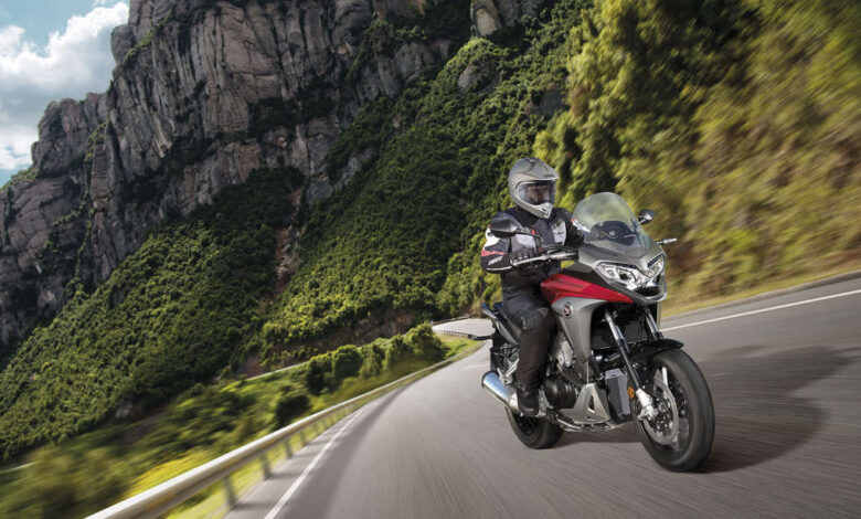 Honda VFR800X CROSSRUNNER: Zdjęcia, Opis, Cena, Dane techniczne