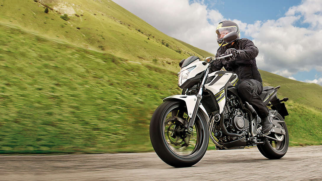 Honda CB500F: Zdjęcia, Opis, Cena, Dane techniczne