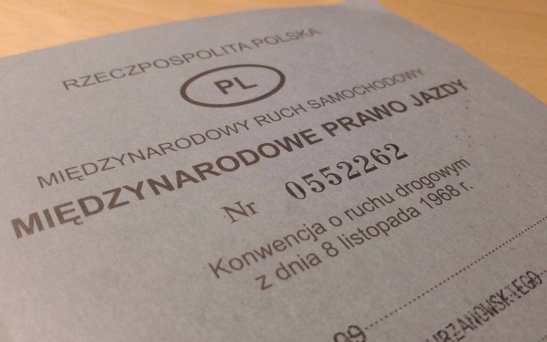 Przepisy: ukarany kierowca popiera odbieranie prawa jazdy za przekroczenie prędkości