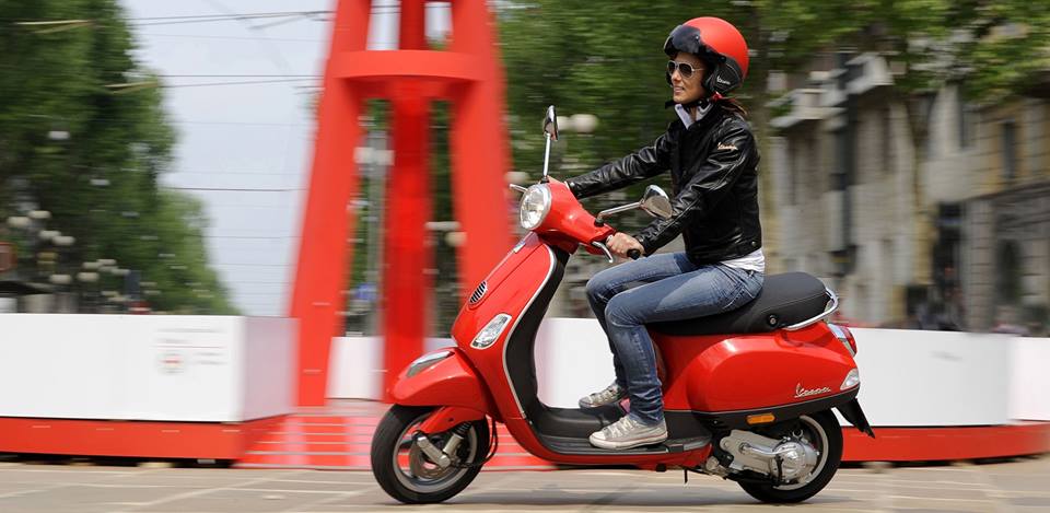 Toszek: zlot miłośników skuterów Vespa – nie zabrakło zagranicznych gości