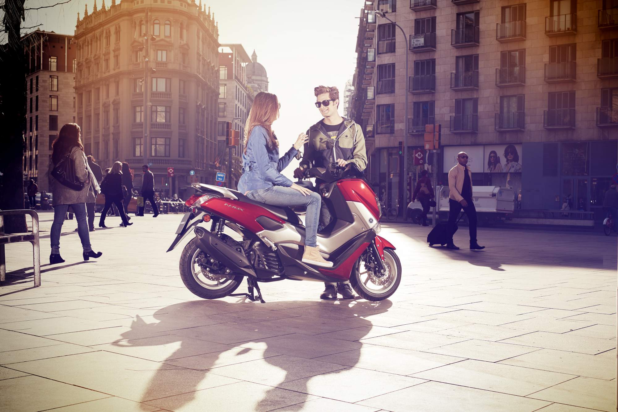 Yamaha pokazuje nowy skuter – NMAX 125 cm3. Cena? 12 300 PLN