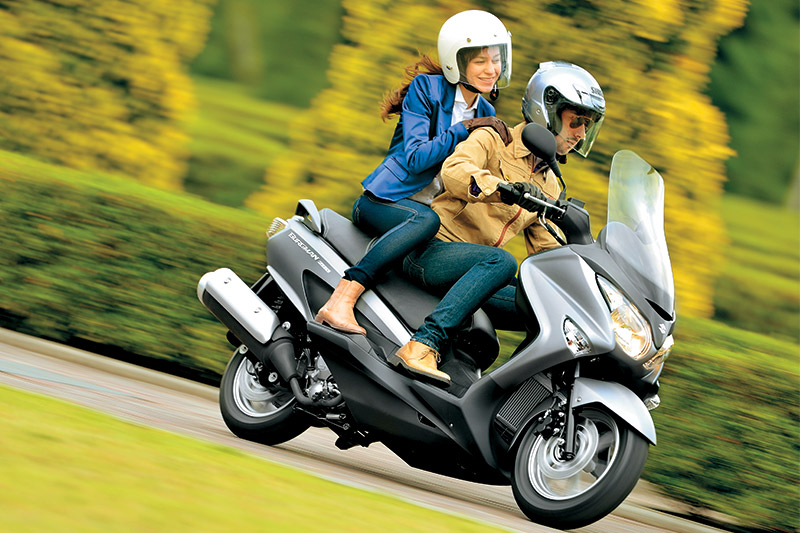 Suzuki Burgman 125 – mini maxiskuter na prawo jazdy kat. B