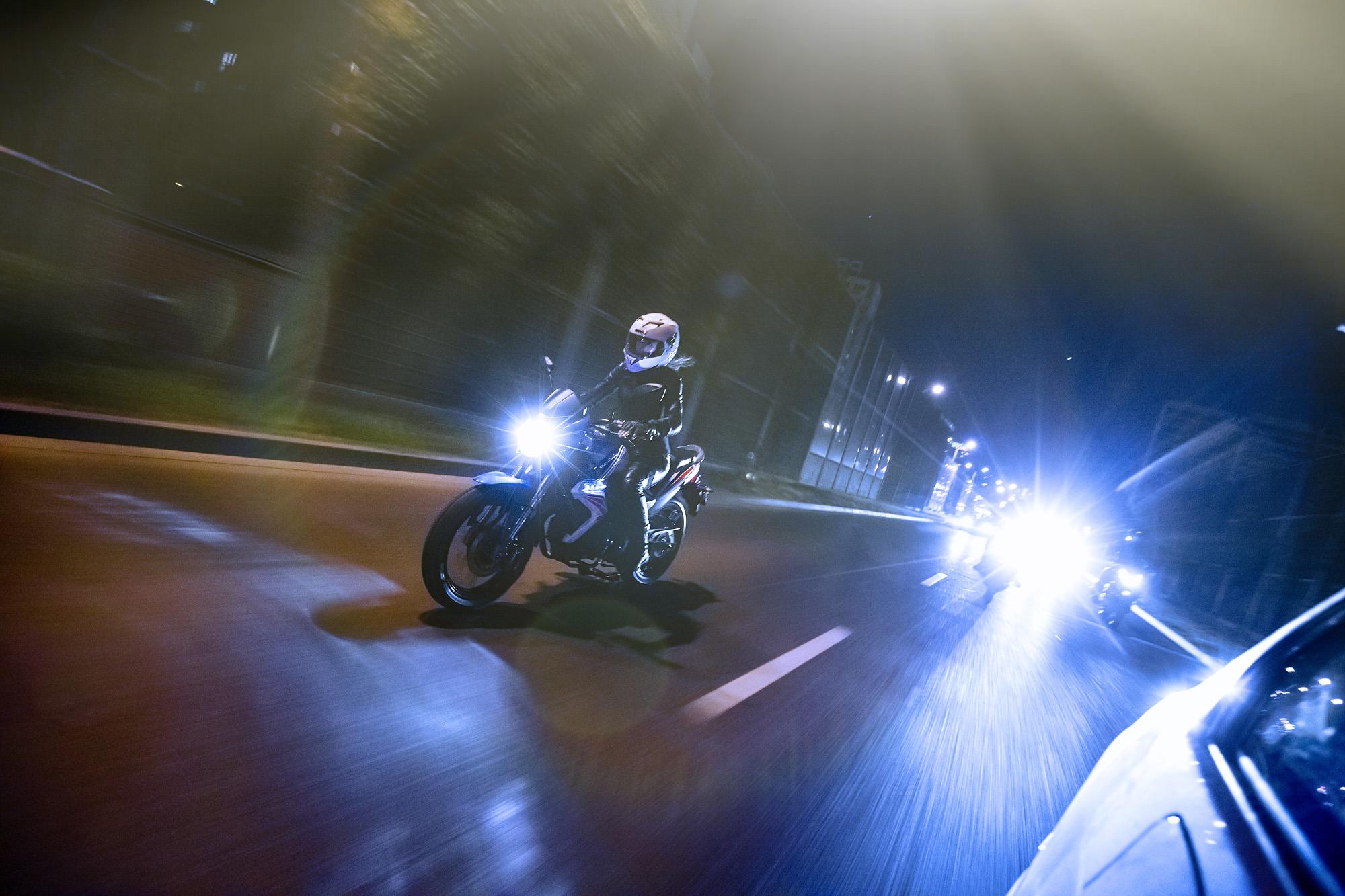 Czterokrotny wzrost rejestracji motocykli 125 ccm: Statystyki sprzedaży motocykli i motorowerów 09.2015