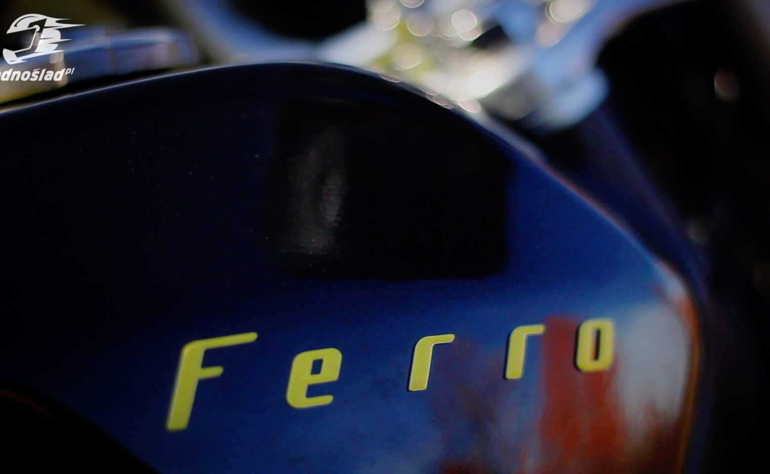 Test: Nowy Ferro 125: Niepozorny wariat za 3600 PLN. Czy to jeździ?