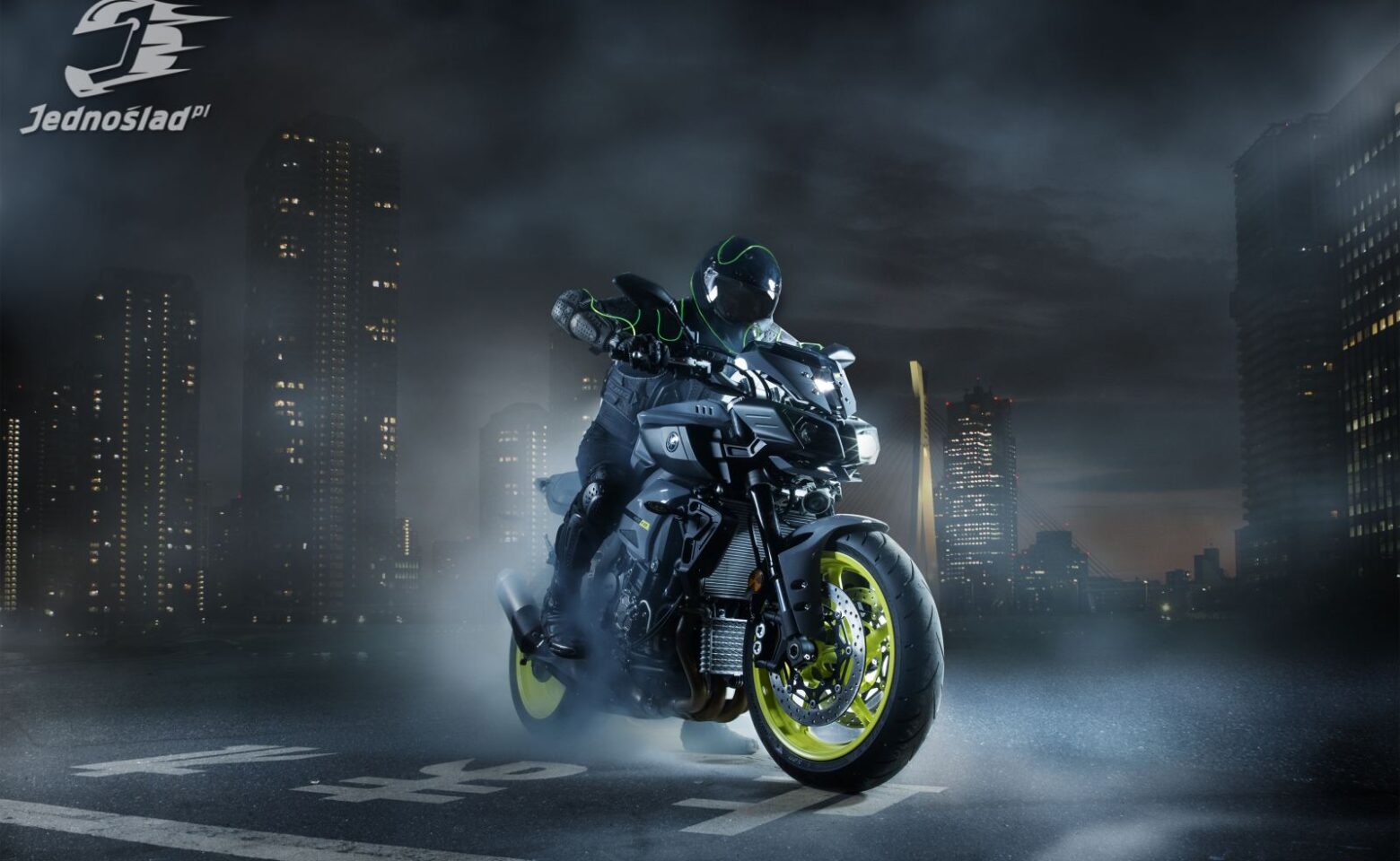 Yamaha MT-10: Pojawi się nowy, czterocylindrowy motocykl od Japończyków na sezon 2016