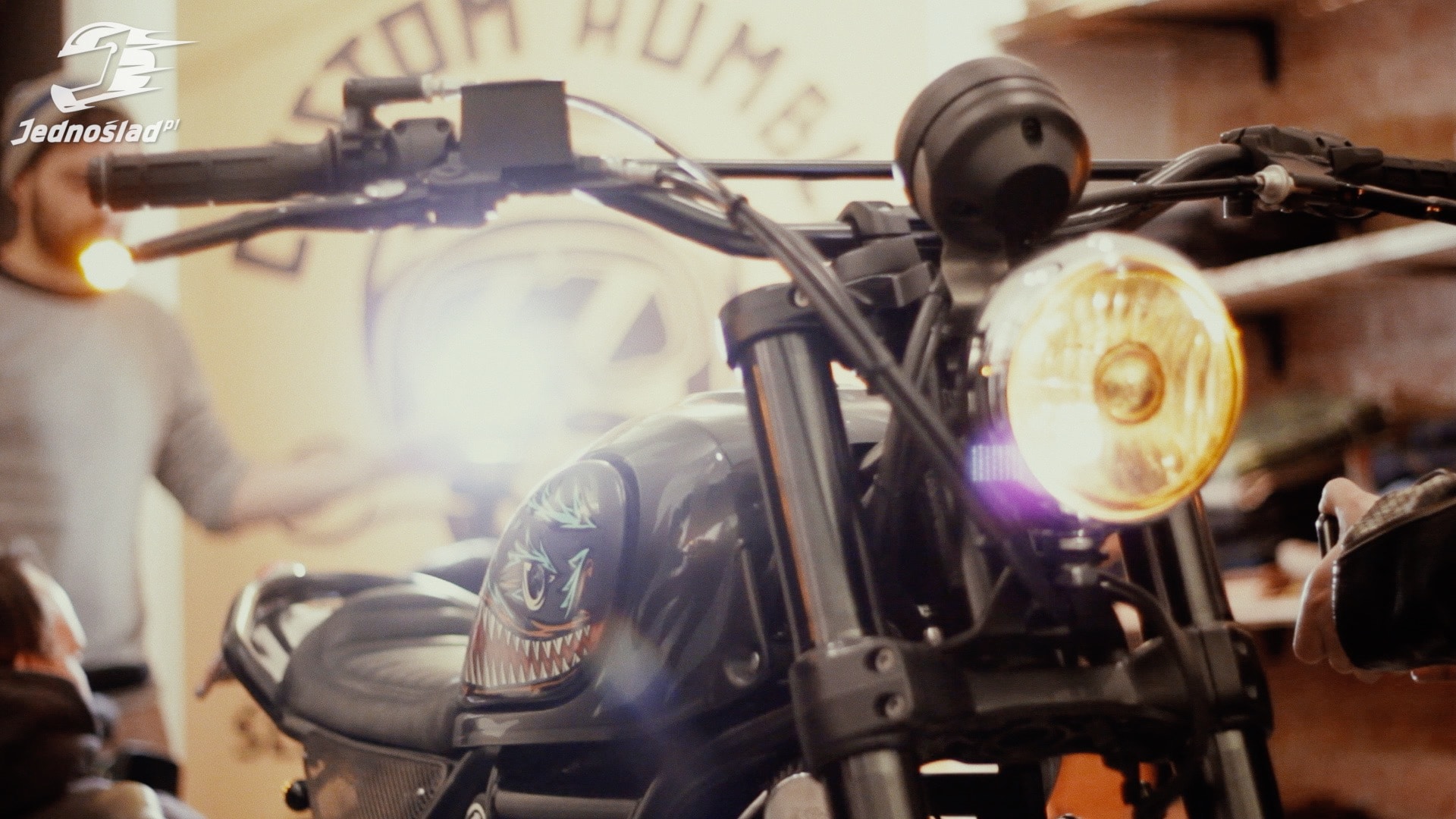 Ducati Scrambler Iron Lungs od Swanski & 86 Gear: Poznaj ten motocykl z bliska