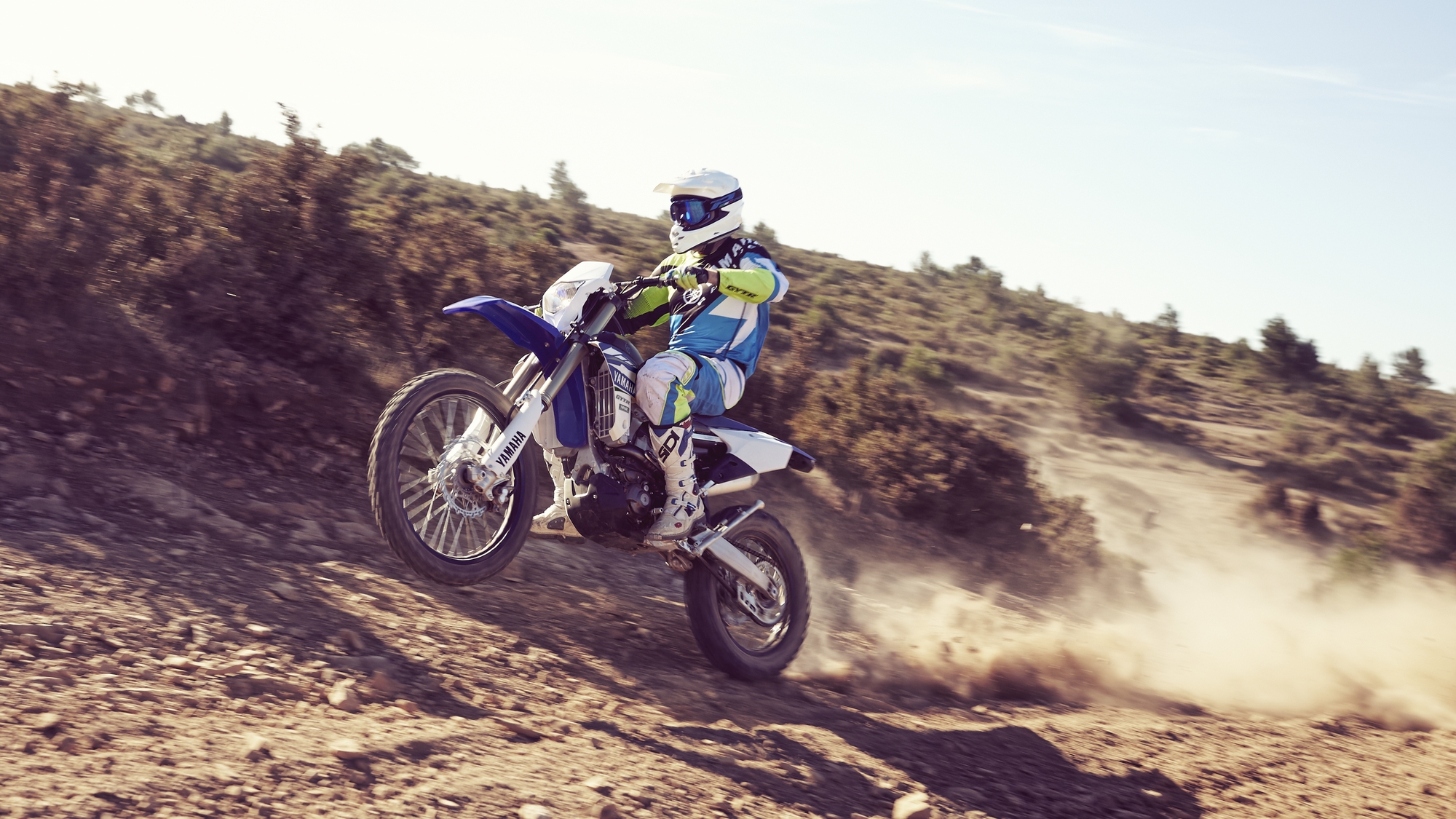 Nowa Yamaha WR450F 2016: enduro kolejnej generacji z genotypem YZ