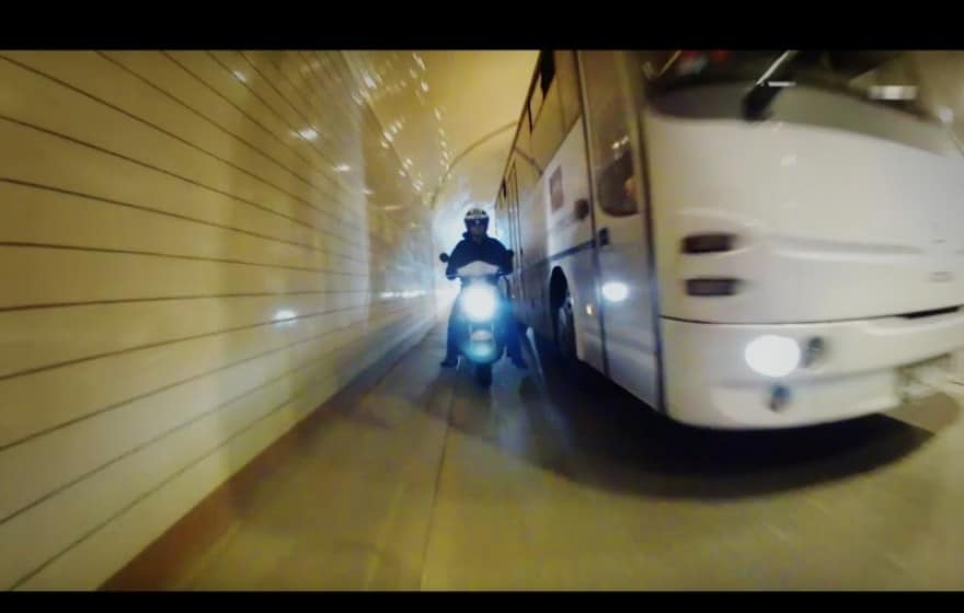 Motocykle na warszawskie buspasy – batalia trwa. Kiedy będzie można jeździć po buspasach?