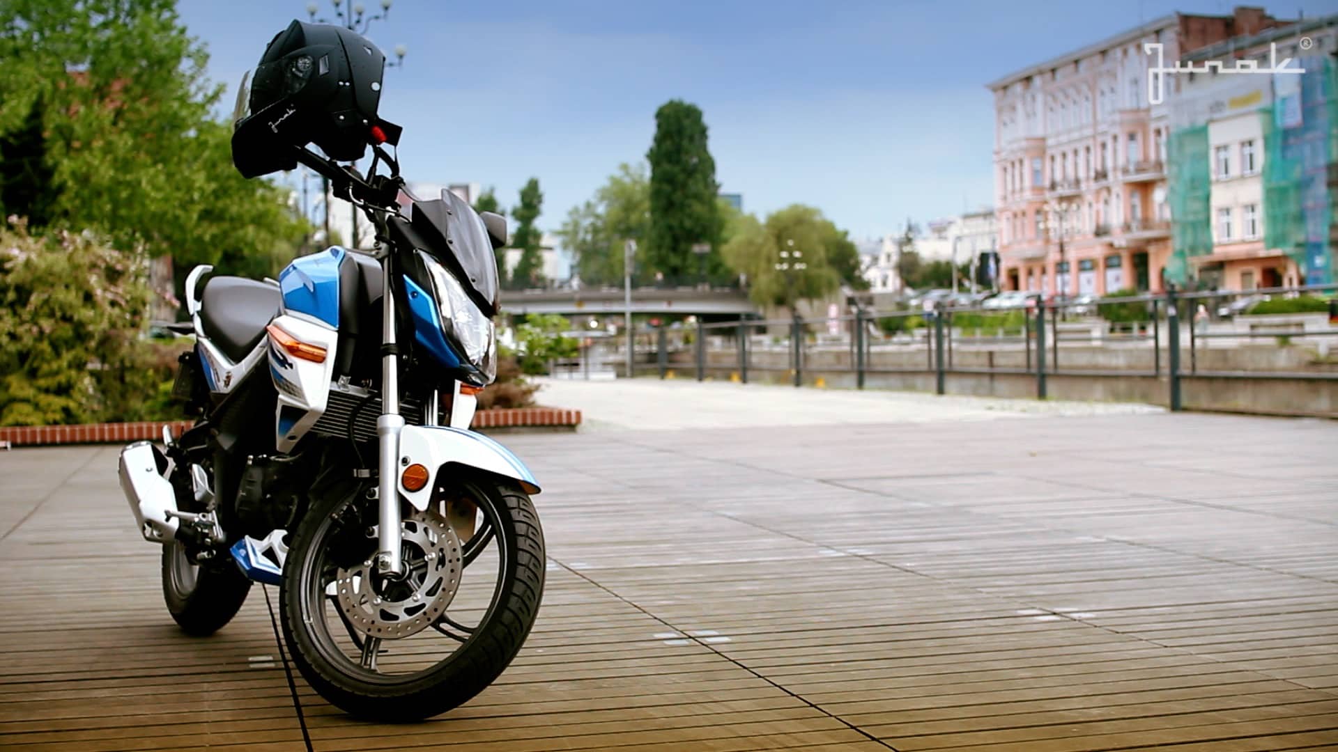 Almot: Nowy Junak RS 125 PRO już w salonach. Zwiększono osiągi i poprawiono brzmienie