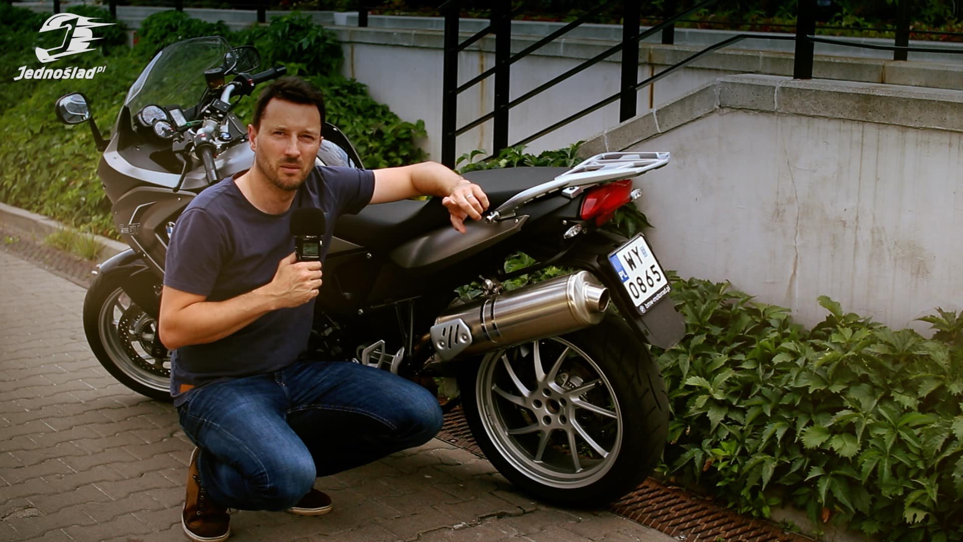 BMW F 800 GT: Sprawdzamy turystyczną propozycję od Bawarczyków
