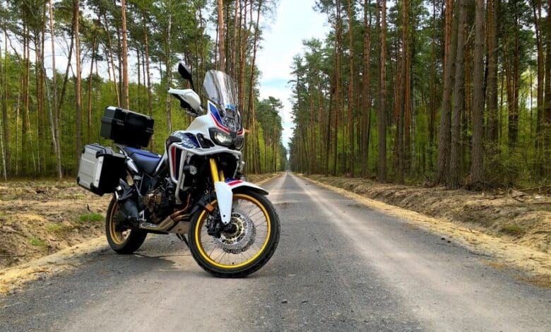 Honda CRF1000L Africa Twin: Opis, Zdjęcia, Cena, Dane techniczne