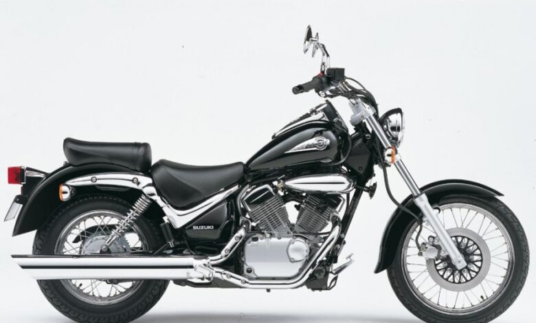 Suzuki Intruder Opis, Cena, Zdjęcia, Dane techniczne