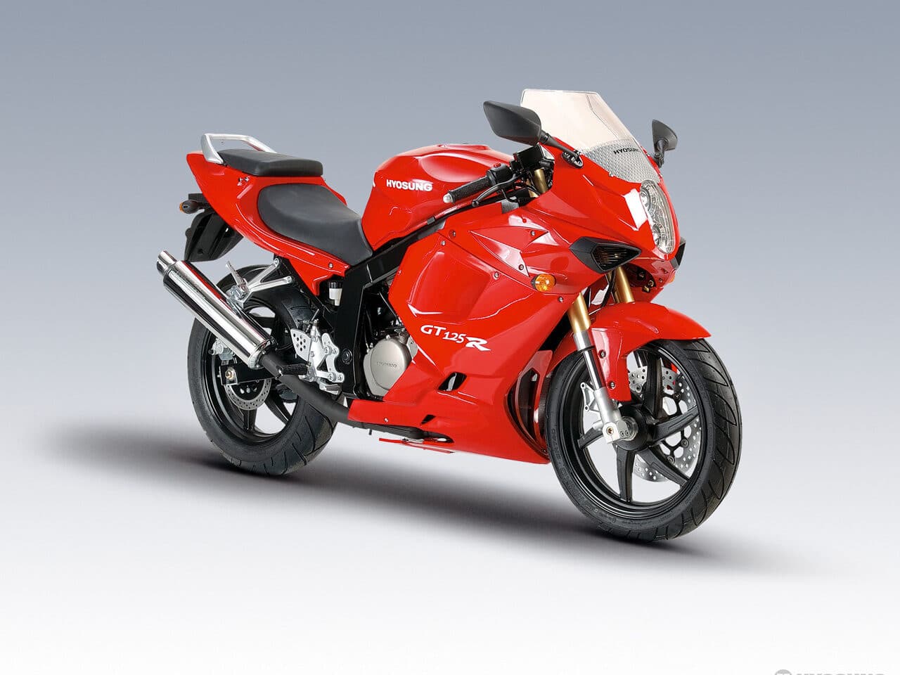 Hyosung GT 125: Opis, Cena, Zdjęcia, Dane techniczne