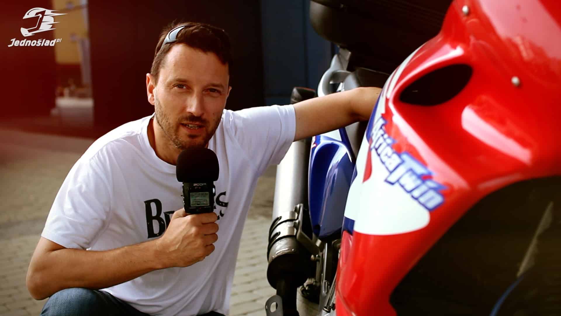 Motocykl Używany: Honda Africa Twin XRV 750 RD 07. „Ma wady, ale i tak ją kocham”