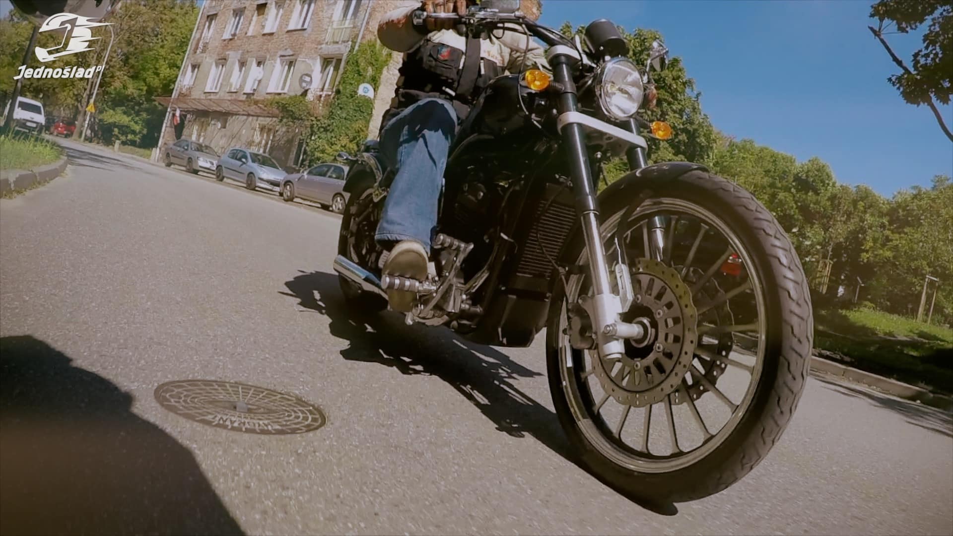 Junak M16 320: Poznaj z bliska największy chopper tej marki