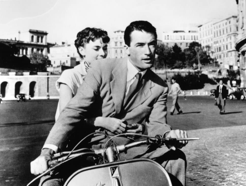 Skutery Vespa: Dlaczego zdobyły tak ogromną popularność?