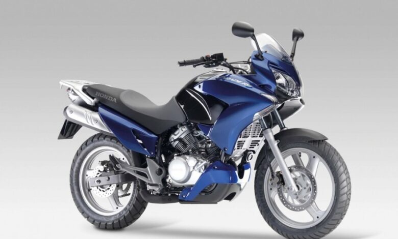 Jazda motocyklem na kat. B: Dlaczego warto kupić sobie motocykl 125?