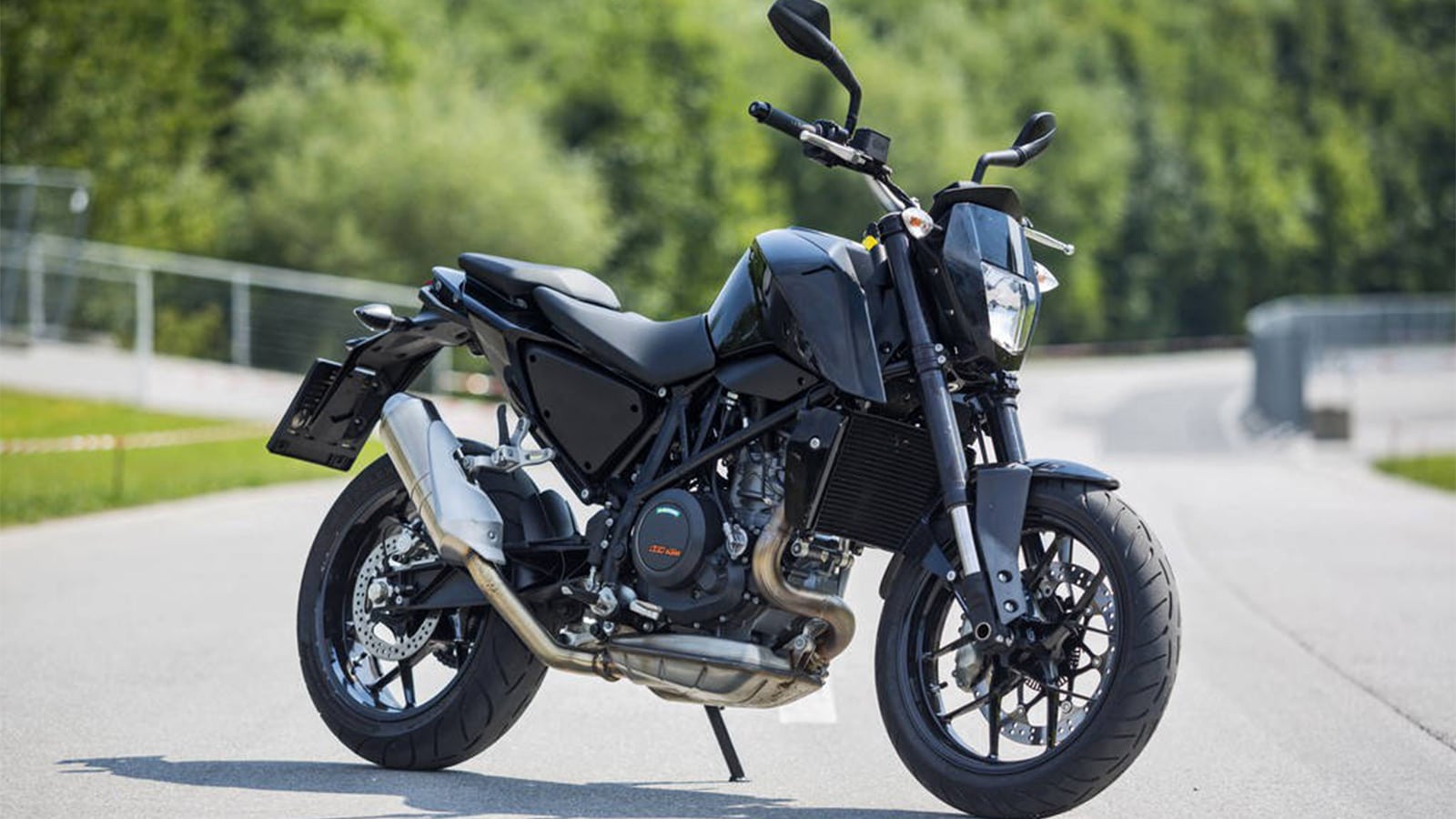 KTM Duke: Opis, Cena, Zdjęcia, Dane techniczne