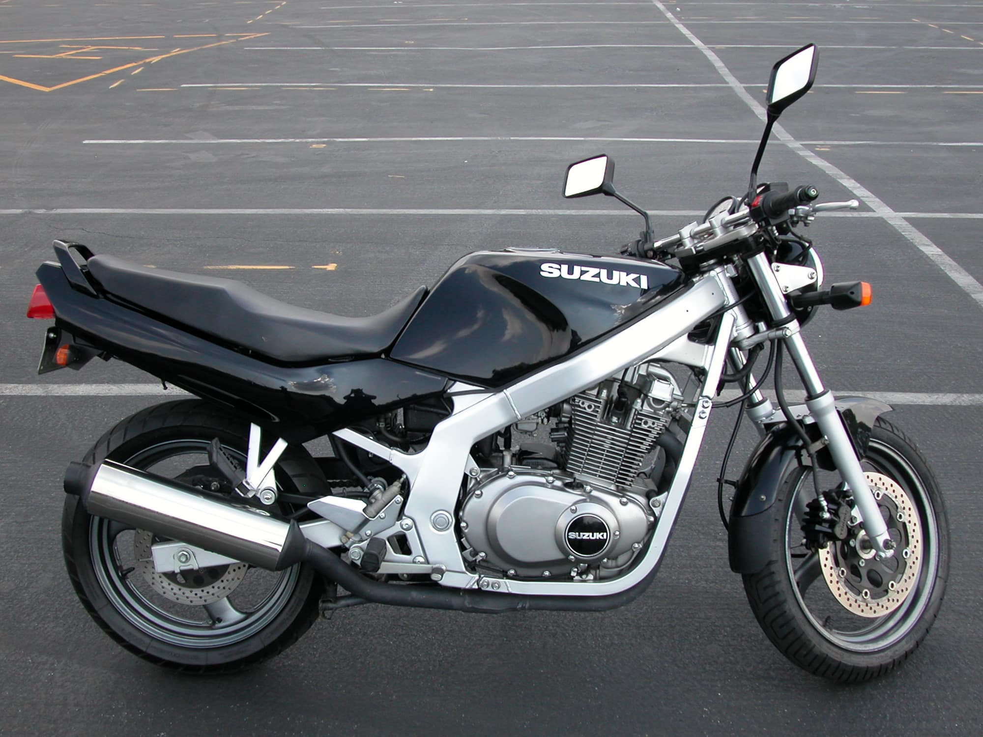 Suzuki GS 500 E