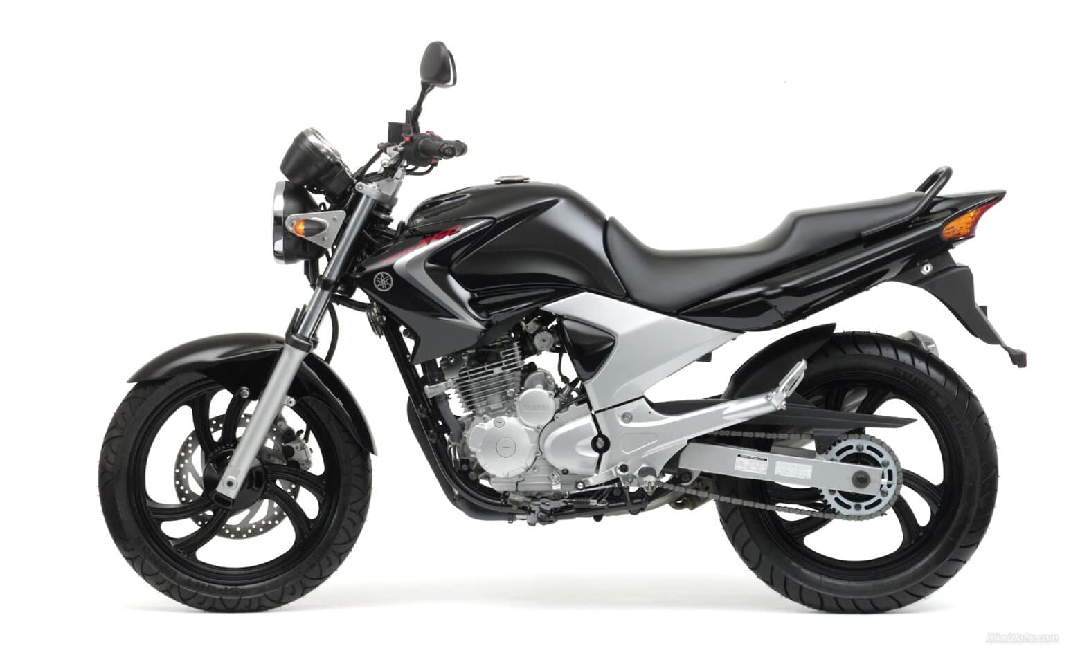Yamaha YBR 250: Opis, Cena, Zdjęcia, Dane techniczne