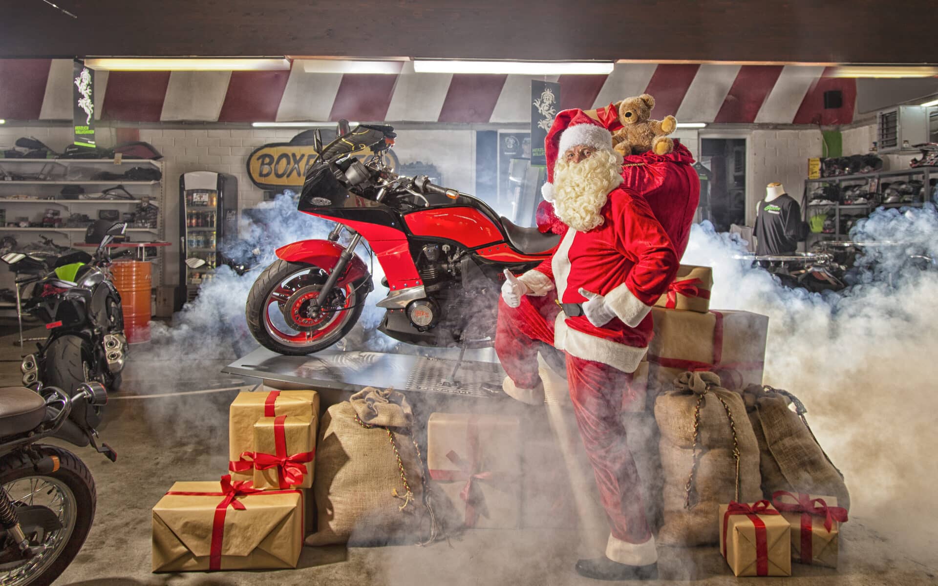 Prezenty na Święta Bożego Narodzenia? Lista nieprzydatnych rzeczy dla motocyklisty