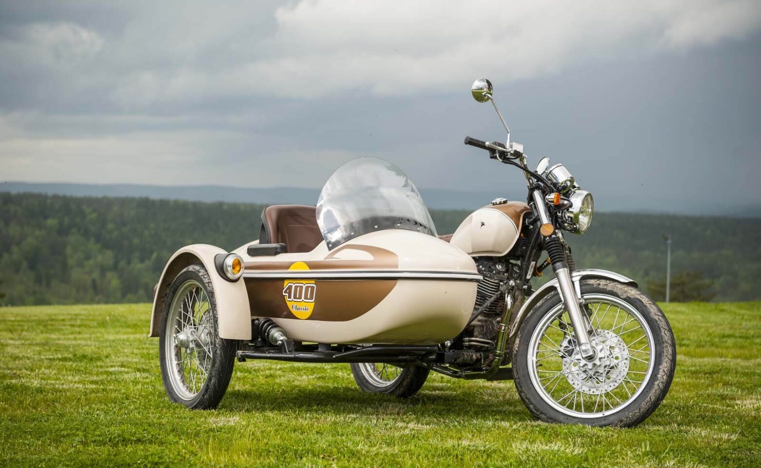 Romet Classic 400 z koszem. Prezentacja nowego motocykla z koszem