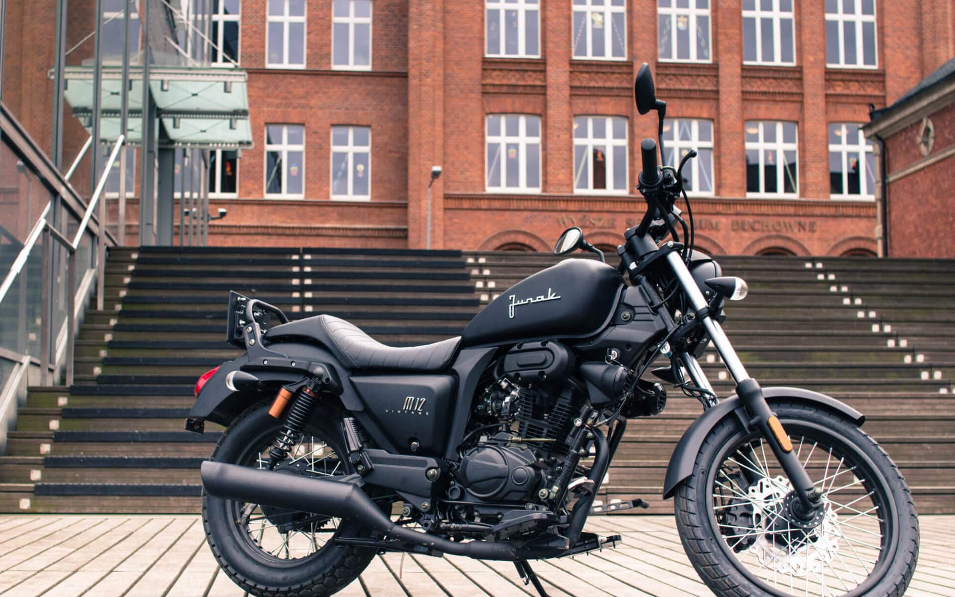Junak M12 Vintage 125: „Wielu miłośników marki Junak szuka minimalizmu”