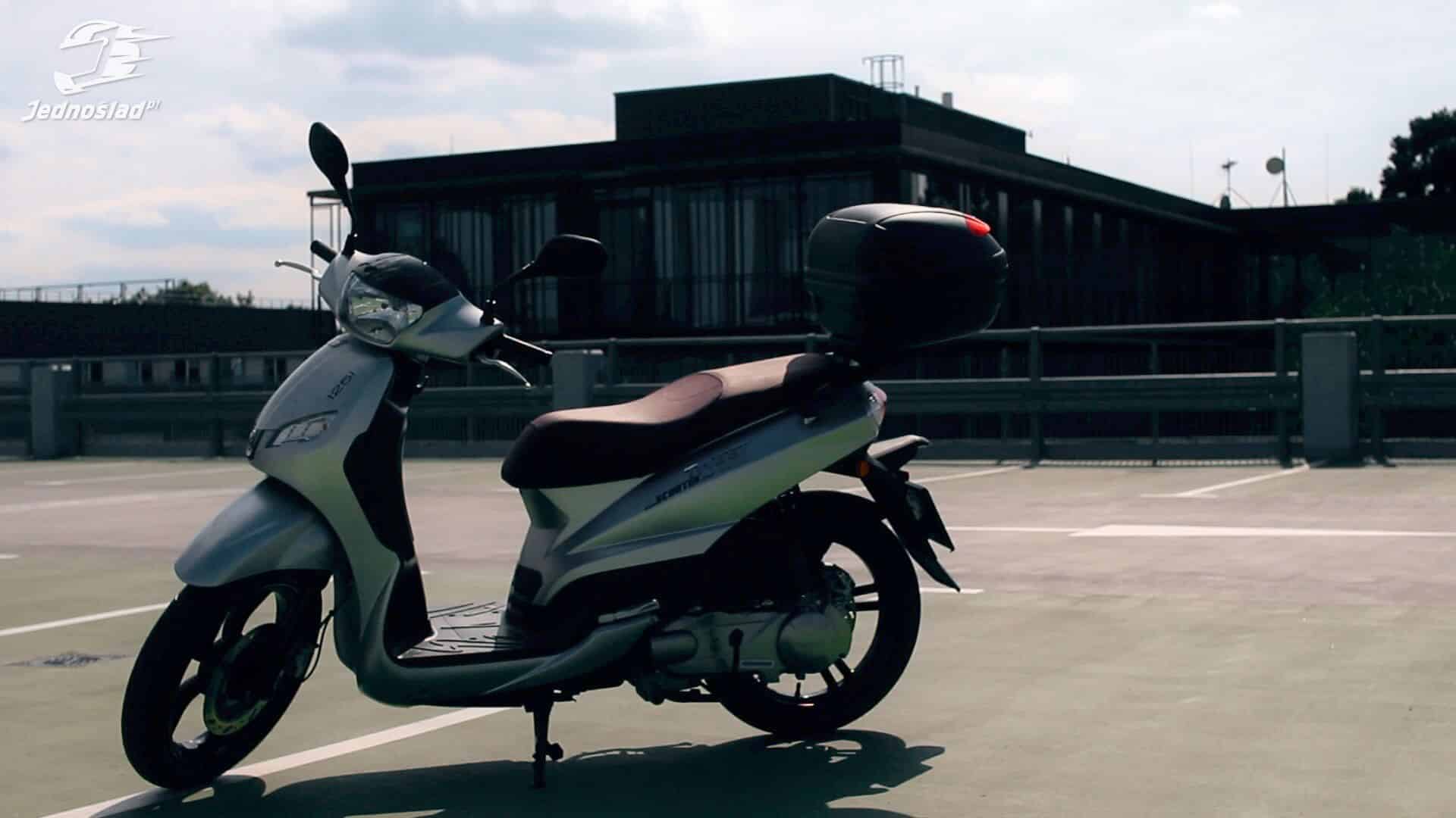 Peugeot Tweet 125i 2017: Czy warto wybrać taki skuter 125 do miasta?