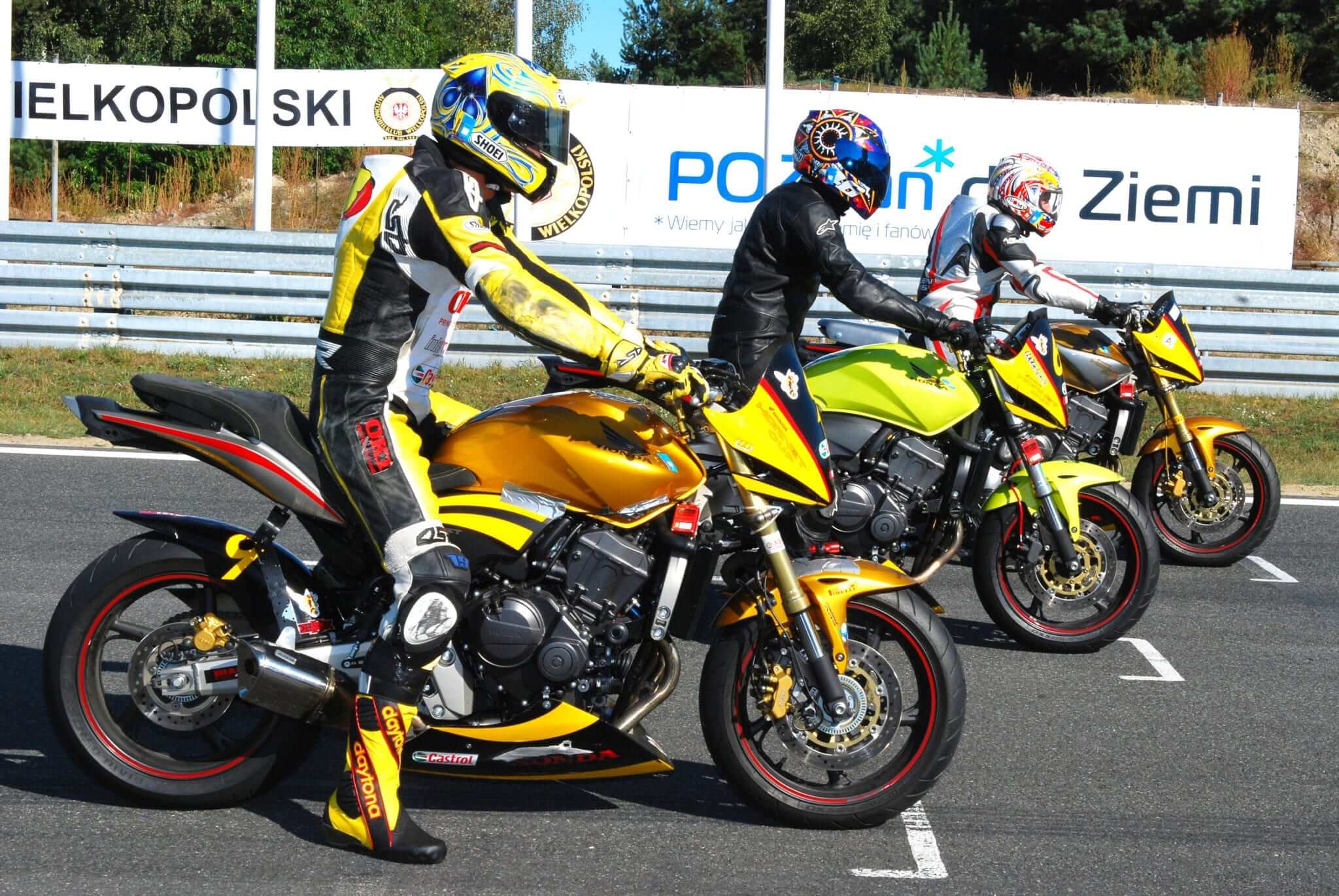 Sportowy motocykl do 10 000 zł. Część 2 – niespodziewane alternatywy