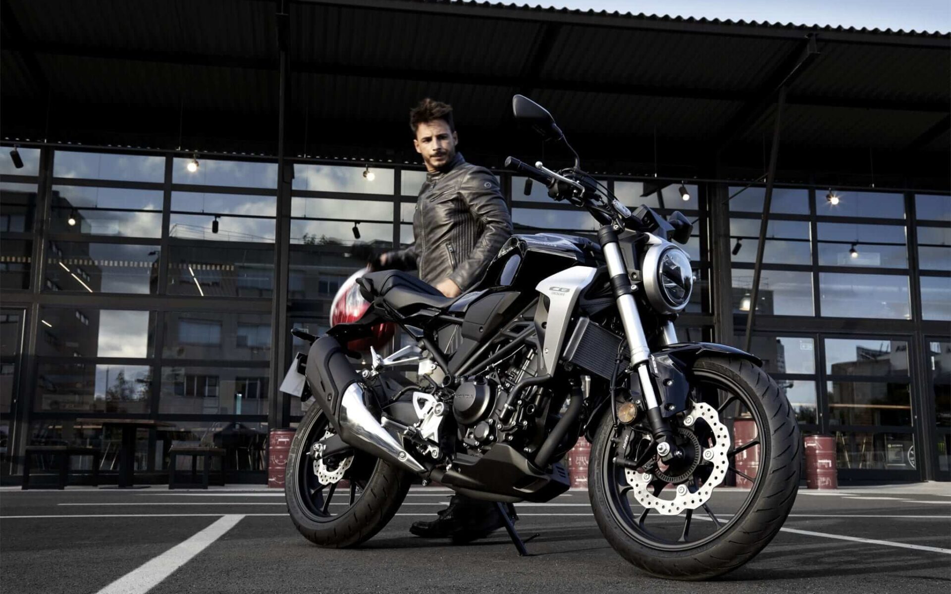 Honda CB300R 2018 – niespodziewana nowość