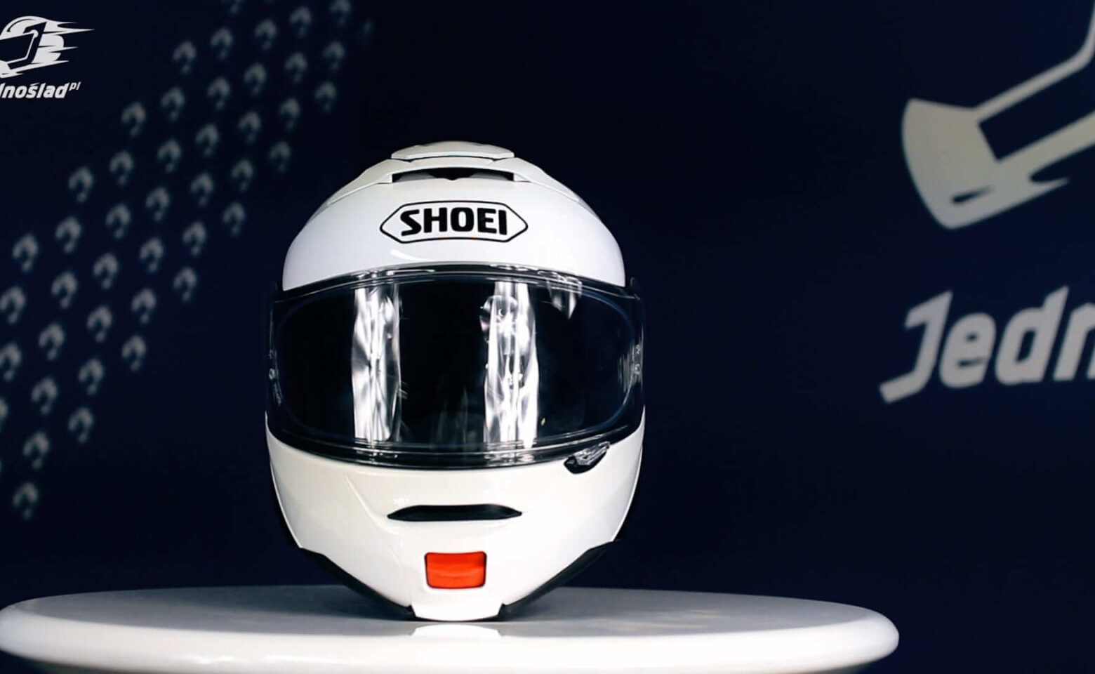 Prosto z EICMA 2017: Nowy kask Shoei Neotec II 2018
